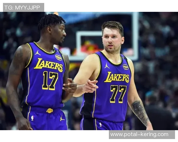 1999年湖人对火箭经典对决回顾及赛季精彩瞬间分析 1999年湖人对火箭经典对决回顾及赛季精彩瞬间分析