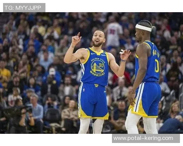 季后赛巅峰对决勇士与火箭第五场精彩回顾与赛后分析